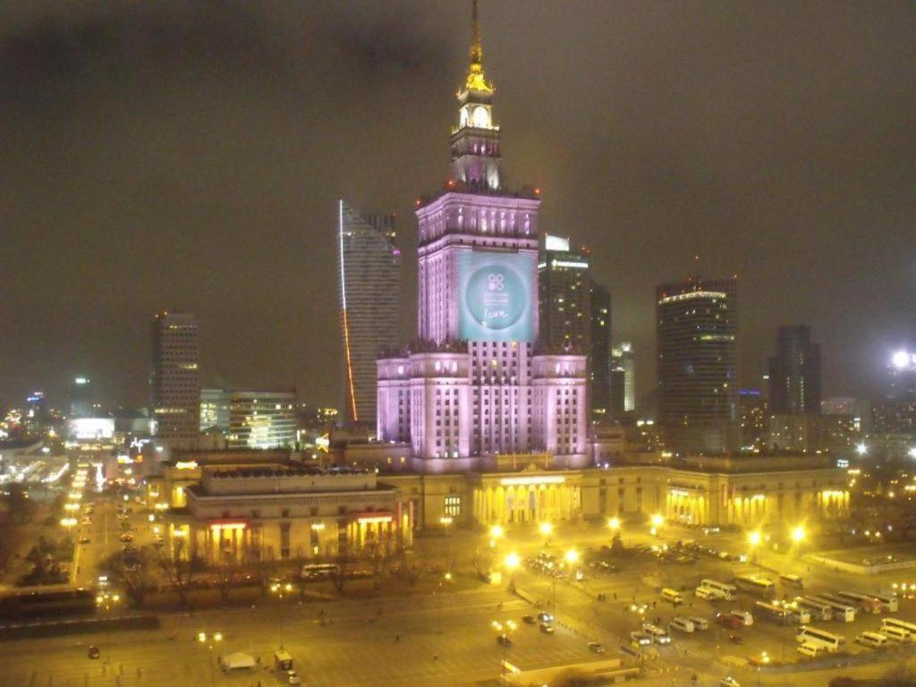 Nww * Varsovia
